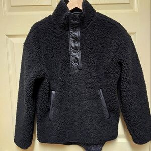 Athleta Sherpa Pullover Women's Small Black Quilted Snaps Sweater
